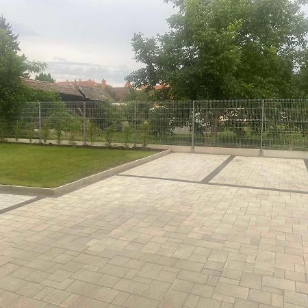 Lake View Penthouse Hajdúszoboszló Eksteriør bilde