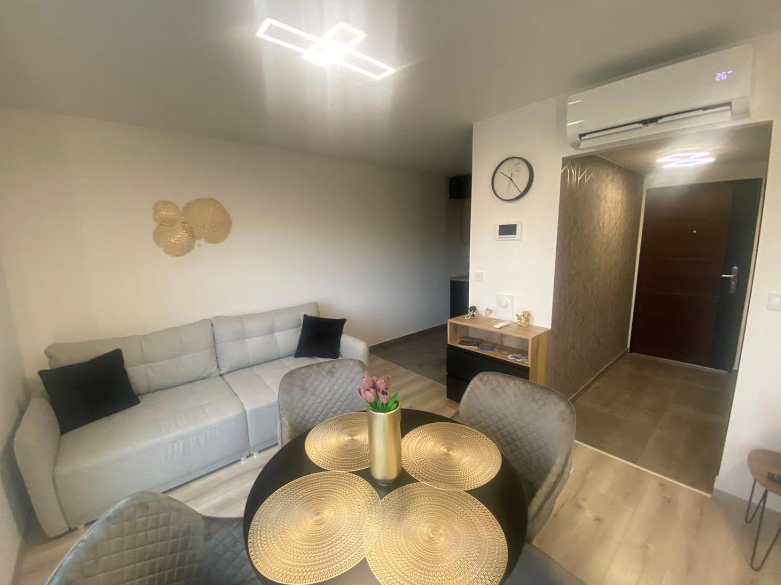Lake View Penthouse Hajdúszoboszló Eksteriør bilde